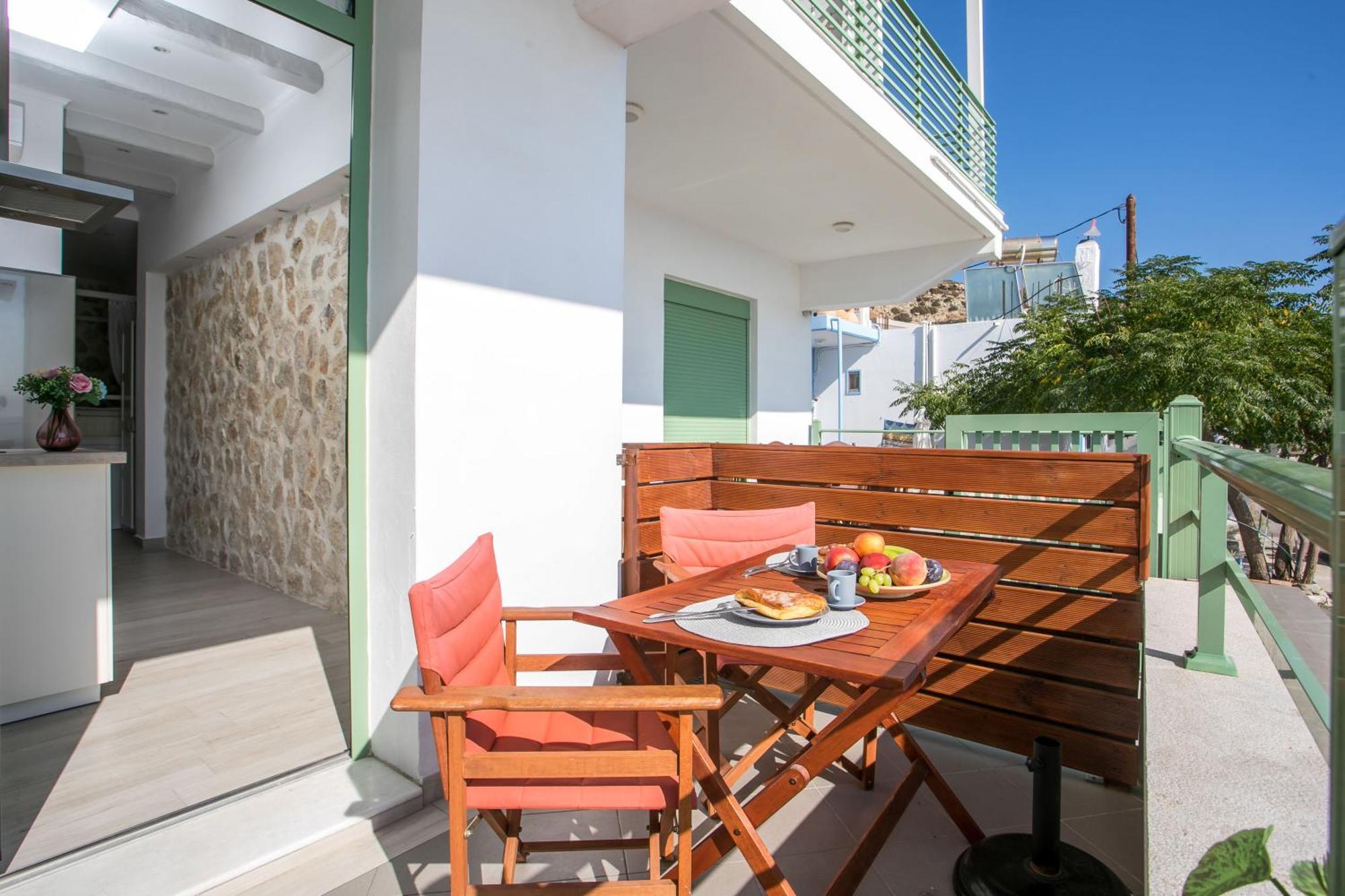Egli Luxury Apartments Archangelos  Ngoại thất bức ảnh